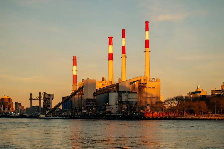 Gas-fired power plant connected to wholesale electricity markets